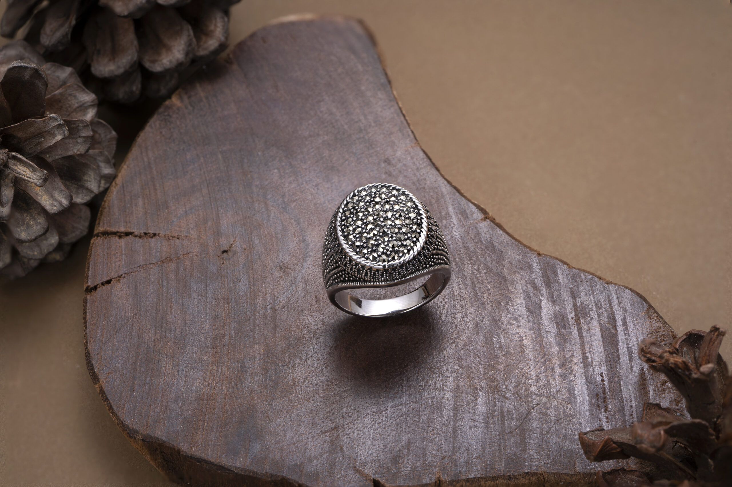 925 and Pure Silver