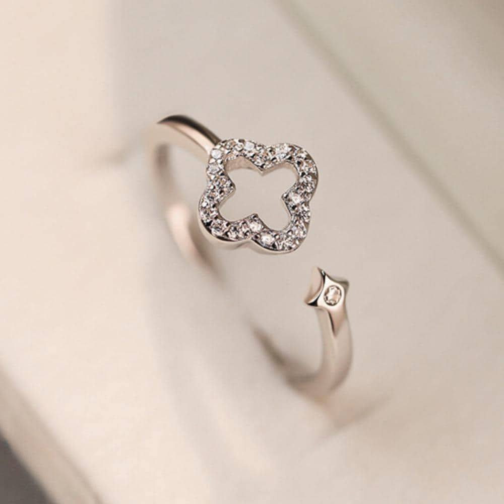 Lucky Clover Ring