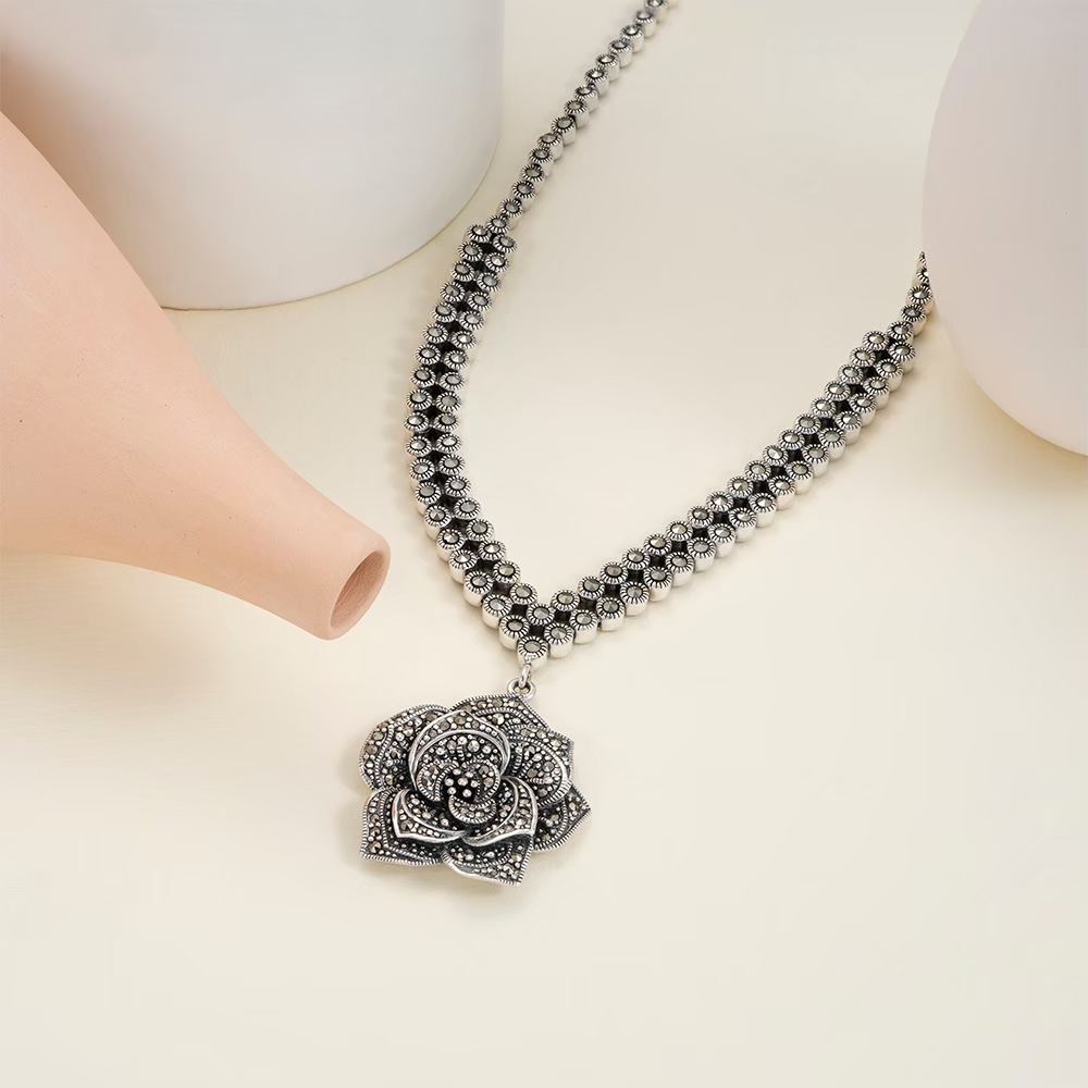 JEWELLERY DESIGN